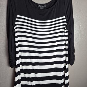 White House Black Market Black and White Striped Women's Top